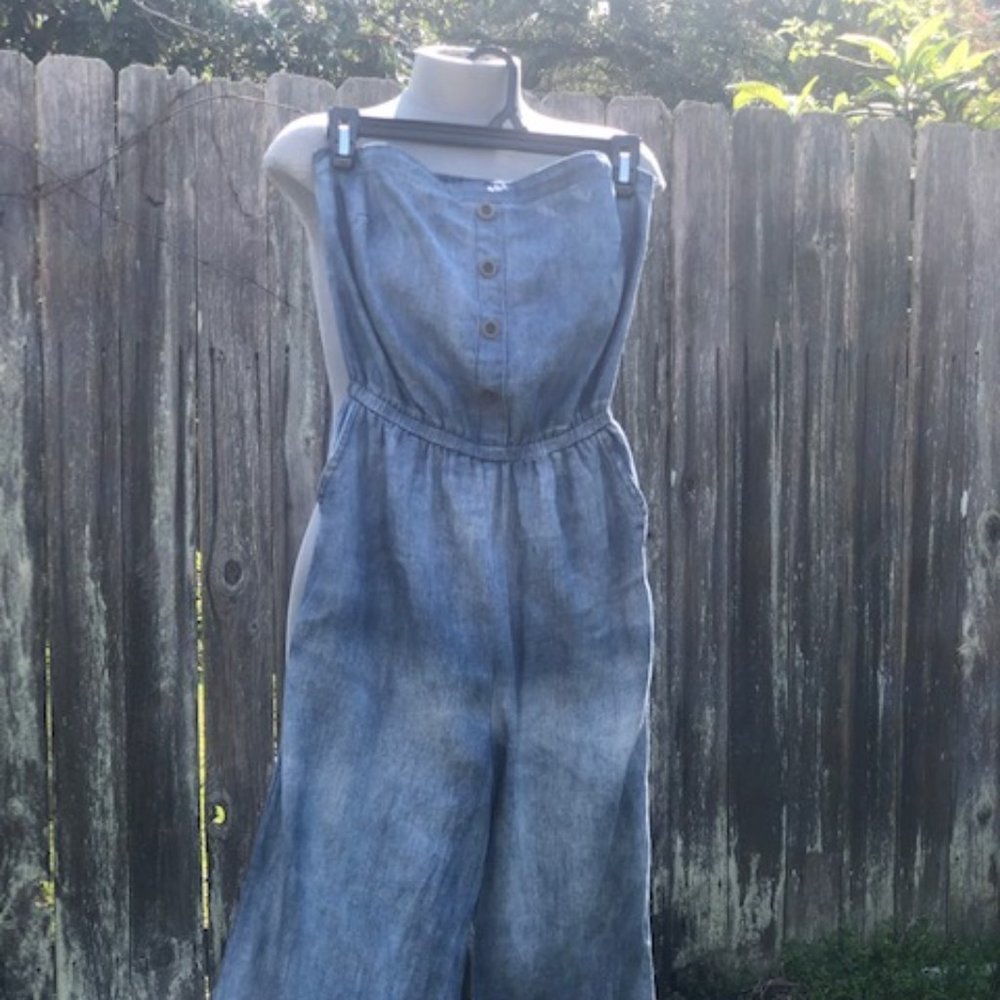 Wide leg Strapless Jumper by Flying Tomato